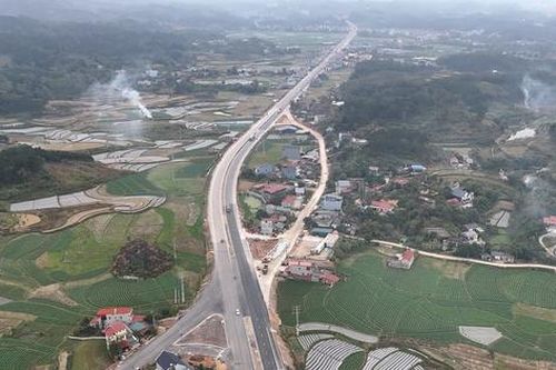 Cận cảnh quốc lộ nghìn tỷ ở Lạng Sơn vừa hoàn thành nâng cấp