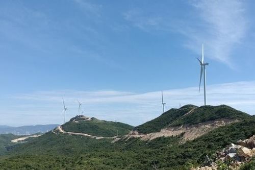 Gia Lai mời nhà đầu tư nộp hồ sơ đăng ký thực hiện 12 dự án năng lượng tái tạo