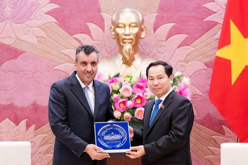 Tổng Thư ký Quốc hội, Chủ nhiệm Văn phòng Quốc hội Lê Quang Mạnh làm việc với Tổng Thư ký Hạ viện Jordan