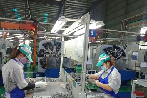 Năm 2025: Thu nhập của người lao động duy trì ổn định