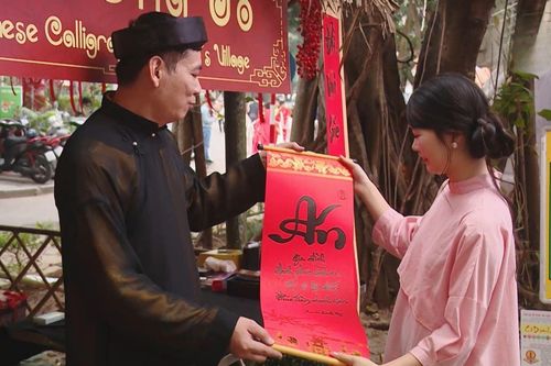 Sinh viên tham gia đón Tết Nguyên đán sớm