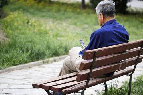 Bán nhà lấy tiền cho con khởi nghiệp rồi phải đi ở trọ: Bài học cay đắng về '3 lá chắn' cuối cùng của người già
