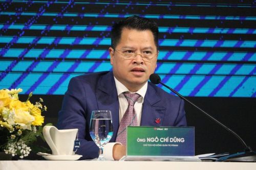 Chân dung ông chủ ngân hàng VPBank vừa thành tỷ phú USD