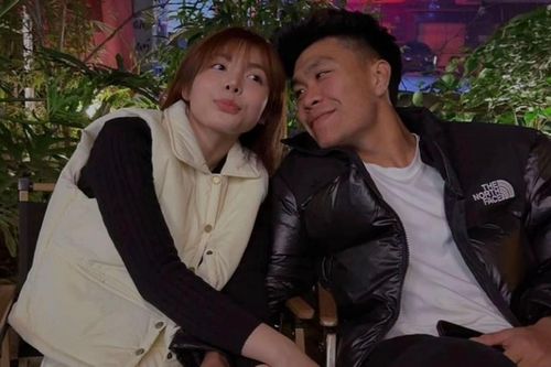Lộ ảnh hẹn hò của cầu thủ Lý Đức và 'hot girl bắn súng'