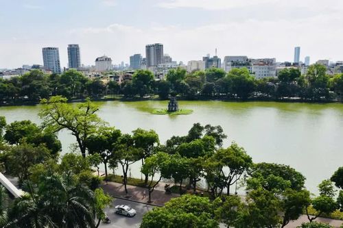 Hoàn thiện Luật Thủ đô để phát triển xanh và bền vững