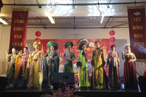 Tưng bừng 'Xuân Quê hương' Tết Bính Ngọ 2026 tại Vương quốc Anh
