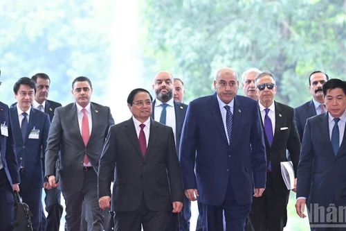 Thủ tướng Phạm Minh Chính hội kiến Chủ tịch Hạ viện Jordan Mazen Turki El Qadi