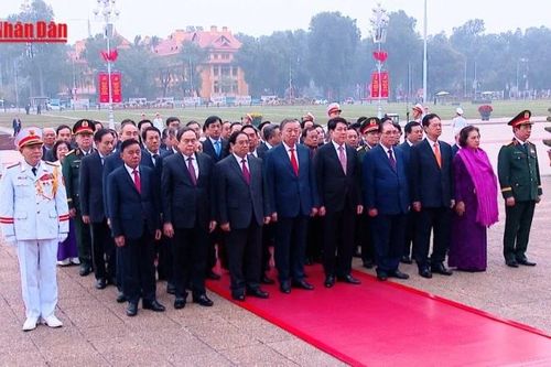 Lãnh đạo Đảng, Nhà nước vào Lăng viếng Chủ tịch Hồ Chí Minh nhân kỷ niệm 96 năm Ngày thành lập Đảng