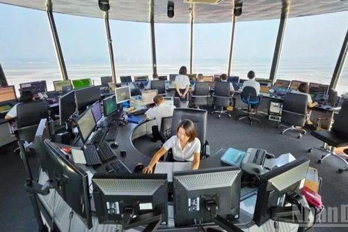 Bảo đảm tuyệt đối an toàn điều hành bay trong dịp cao điểm Tết Nguyên đán