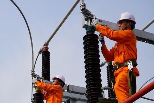 Điện lực Quảng Ninh góp phần vào sự tăng trưởng kỷ lục của kinh tế địa phương