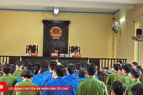 Tuyên án 29 bị cáo dùng hung khí hỗn chiến