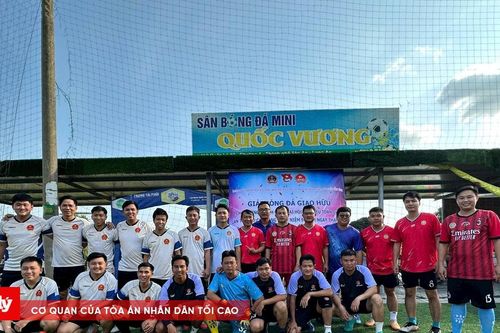 Tây Ninh: Sôi nổi giải bóng đá chào mừng thành công Đại hội Đảng