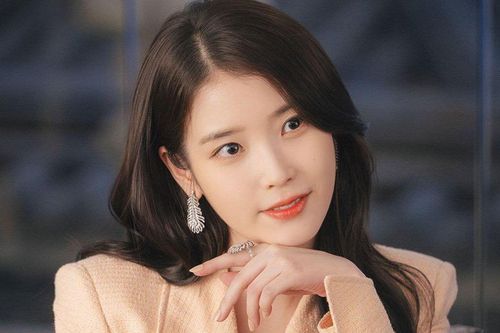 Tạo hình mới nhất của IU trong phim sắp lên sóng
