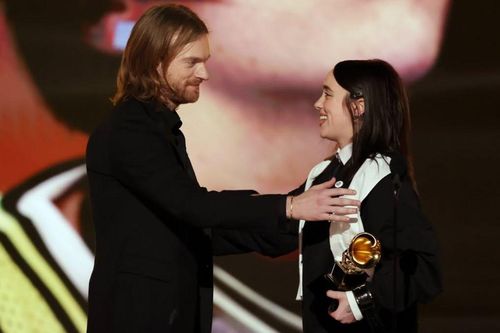 Billie Eilish và anh trai Finneas chính thức làm nên lịch sử GRAMMY