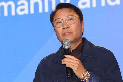 Lee Soo Man đã sẵn sàng cho một boygroup mới
