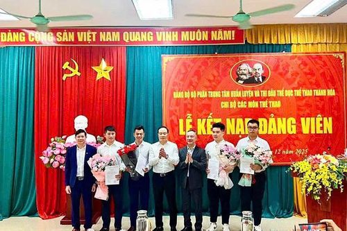 Vinh dự, tự hào được đứng trong hàng ngũ của Đảng