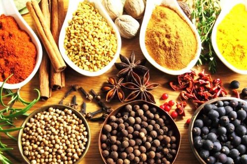 Ba Lan siết chặt kiểm soát và cảnh báo cho nông sản Việt Nam