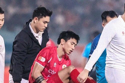 Đoàn Văn Hậu dính chấn thương sau màn tái xuất: Truyền thông Indonesia lập tức báo động
