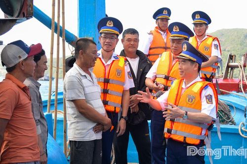 Hoàn thành nhiệm vụ kiểm tra, chúc Tết, chống IUU trên vùng biển giáp ranh