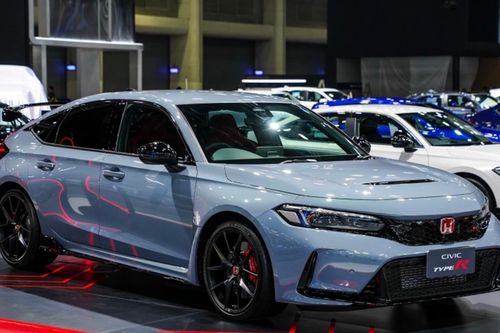 Những mẫu ô tô ít khách nhất tại Việt Nam năm 2025: Honda, Ford và Toyota đều góp mặt