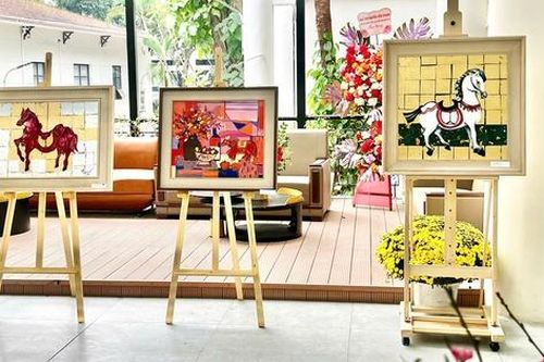 Khi hội họa 'đánh thức' sắc Xuân