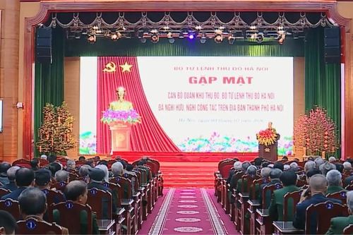 Tập trung xây dựng lực lượng vũ trang Thủ đô vững mạnh