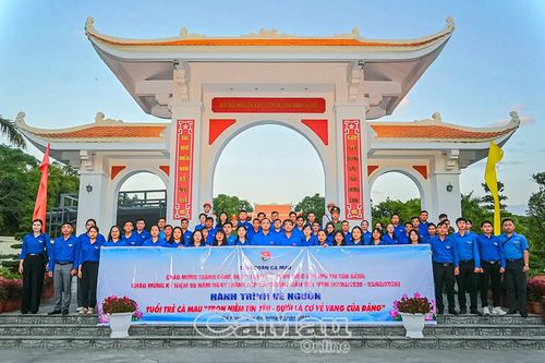 Tuổi trẻ Cà Mau trọn niềm tin yêu dưới lá cờ vẻ vang của Đảng