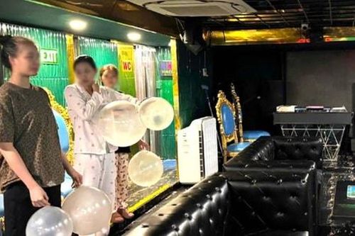 Chủ tịch UBND TP Hà Nội giao Công an vào cuộc xử lý tình trạng sử dụng 'bóng cười' trong quán bar