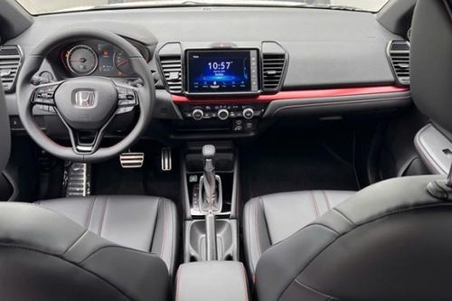 Giá lăn bánh Honda City giảm cực mạnh, thấp chưa từng có, rẻ hơn cả Toyota Vios, Hyundai Accent, chỉ ngang xe hạng A