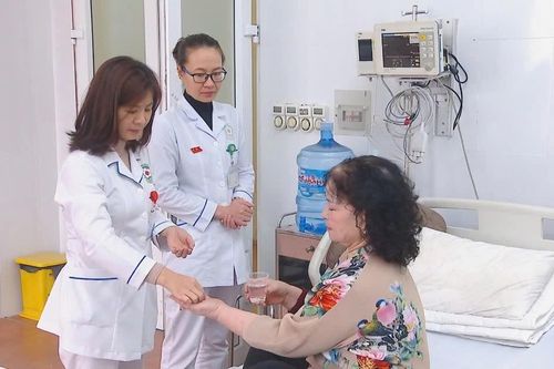 Bệnh viện Công an Hà Nội đẩy mạnh các giải pháp nâng cao chất lượng chăm sóc sức khỏe