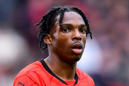 Dugarry chỉ trích Liverpool 'mất trí' vì vụ Jacquet