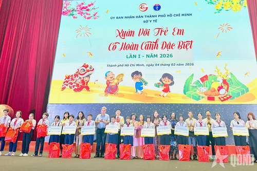 TP Hồ Chí Minh: Chăm lo hàng nghìn trẻ em có hoàn cảnh đặc biệt, trẻ em yếu thế