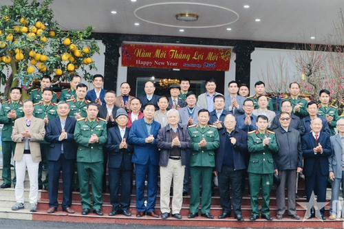 Lữ đoàn 134 (Binh chủng Thông tin liên lạc) gặp mặt các đồng chí nguyên lãnh đạo, chỉ huy