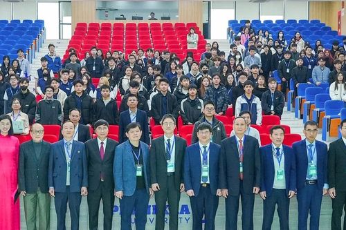 Gần 200 nhà khoa học Việt Nam – Hàn Quốc dự hội thảo Hóa học xanh