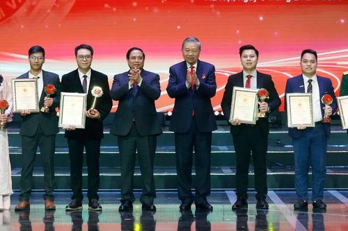 82 tác phẩm báo chí đoạt giải thưởng Búa liềm vàng