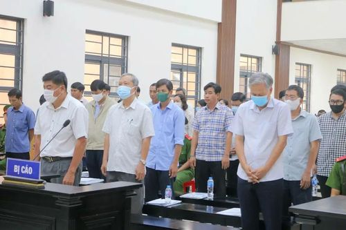 3 cựu Phó Chủ tịch UBND TP Long Xuyên lãnh 2-3 năm tù, cho hưởng án treo