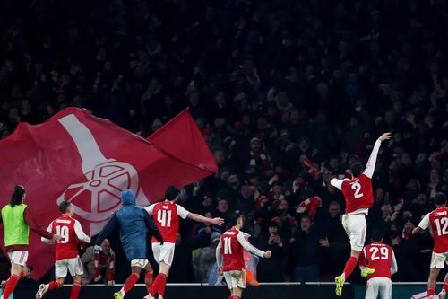 Đánh bại Chelsea, Arsenal vào chung kết Cúp Liên đoàn Anh
