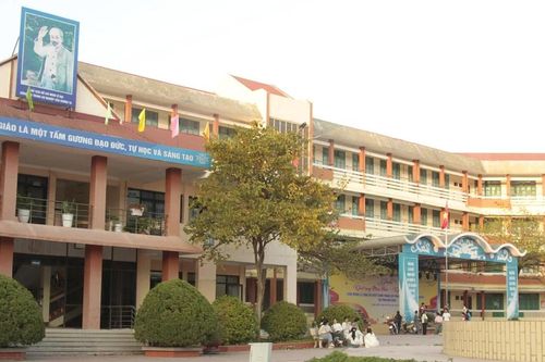 Động lực phát triển nguồn nhân lực vùng khó