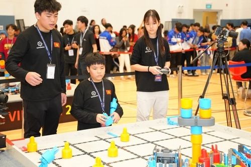 14 đội tuyển Việt Nam sẽ tham dự Giải vô địch thế giới VEX Robotics World Championship 2026 tại Mỹ