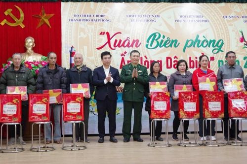 Bộ đội Biên phòng Hải Phòng: Điểm tựa cho ngư dân vươn khơi bám biển