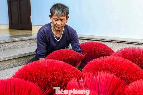 Làng hương 300 năm tuổi tất bật ngày cận Tết
