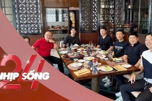 NHỊP SỐNG 24: Hình ảnh gây chú ý của HLV Park Hang-seo và HLV Kim Sang-sik