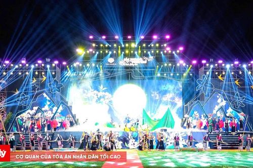 Xuân về từ những tấm lòng
