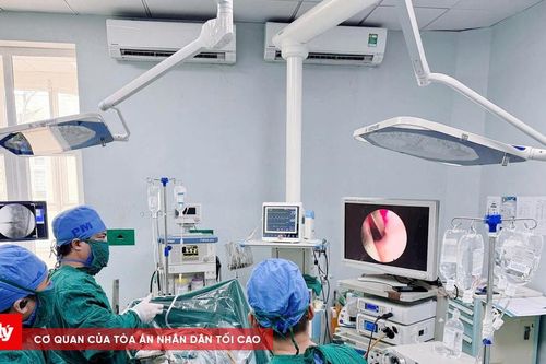 Thoát vị đĩa đệm tuổi thiếu niên - hồi chuông từ thực tế