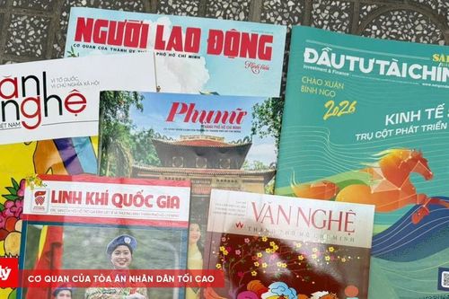 Bán báo xuân để giúp đỡ các nhà báo có hoàn cảnh khó khăn