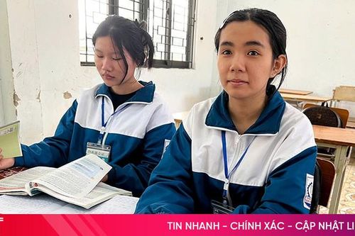 Học bổng Vừ A Dính - thắp sáng ước mơ cho nữ sinh vùng biên