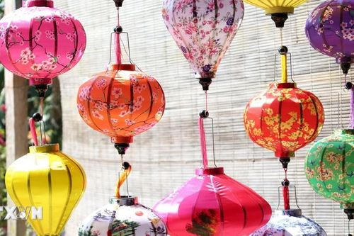Hành trình giữ nghề làm lồng đèn truyền thống ở Đà Nẵng