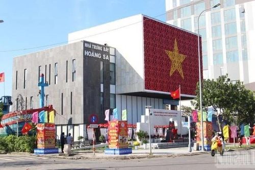 Đà Nẵng: Khánh thành Biển tên Ủy ban Nhân dân đặc khu Hoàng Sa