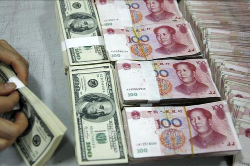Tỷ giá hôm nay 4/2: Giá USD giảm nhẹ, NDT nhích tăng