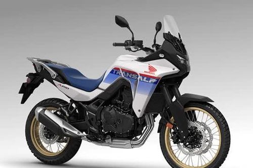 Top 10 môtô 700cc tốt nhất năm 2026: Gọi tên Honda XL750 Transalp